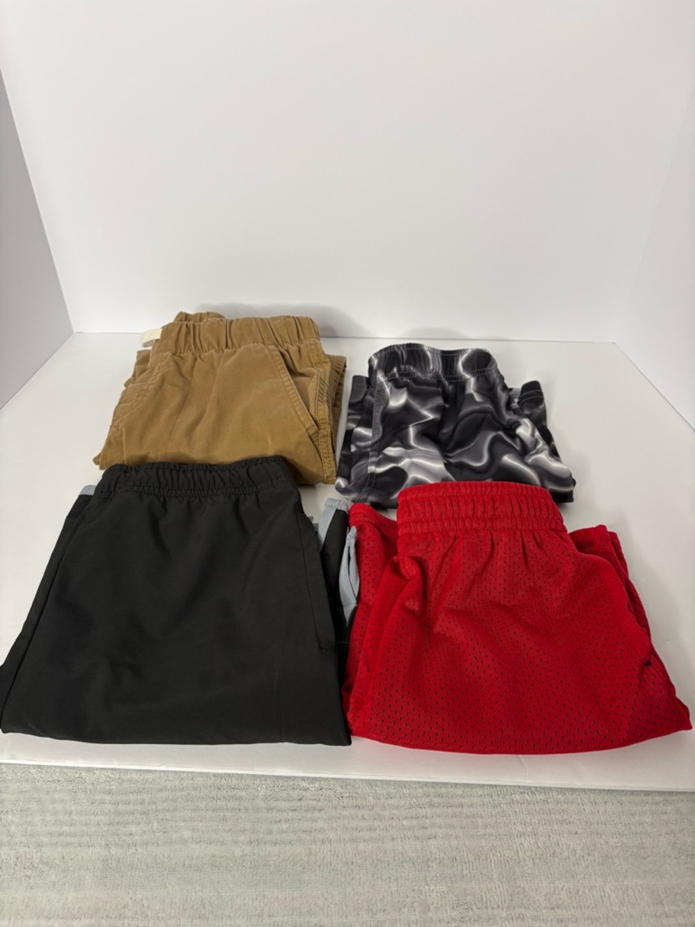 Bundle of 4 Boys size 8